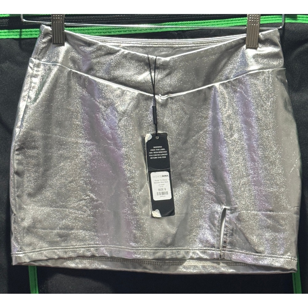 Size Small - Fashion Nova Made To Shine Metallic Mini Skirt Silver JS10069 NWT